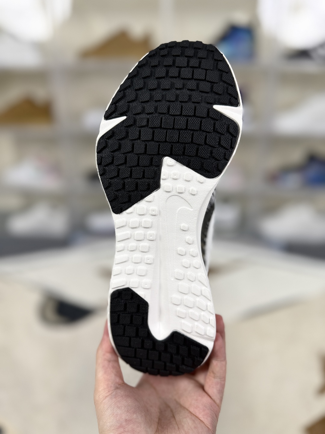 Nike Run Defy SD White/Black/Brown Running Shoes - Breathable & Comfortable 6 cmp i1750703682193 5886 0 4