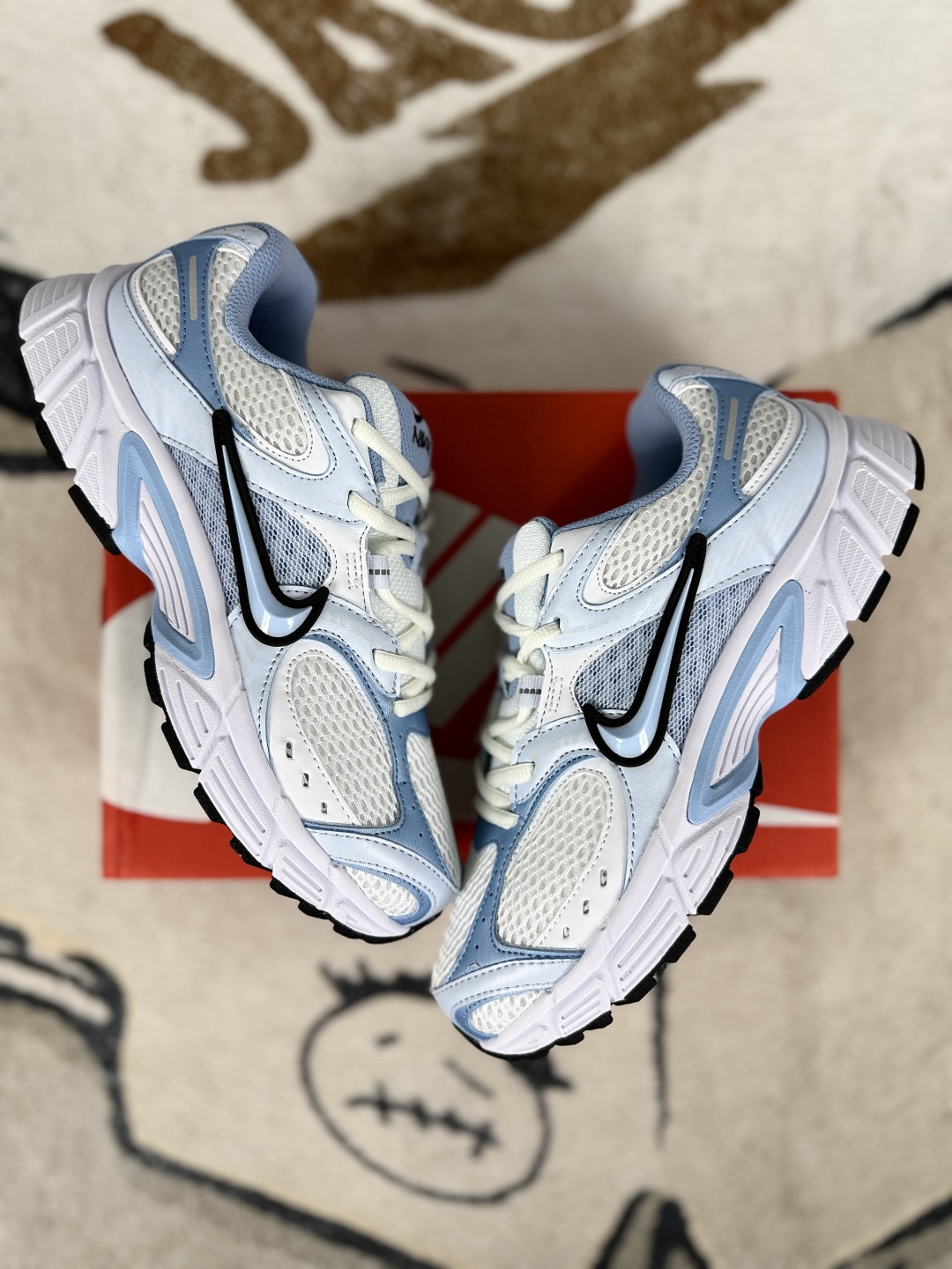 Nike V5 RNR Running Shoes - Lightweight, Breathable, and Stylish Sneakers 6 cmp i1750704181324 4625 0 6