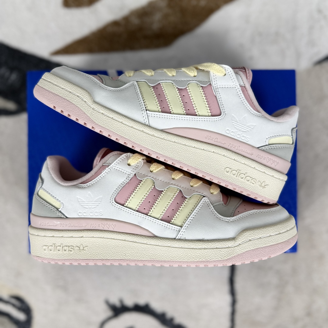 Adidas Originals Forum 84 Low: Retro Style, Modern Comfort in Pink & White 8 cmp i1750704353927 4913 0 7