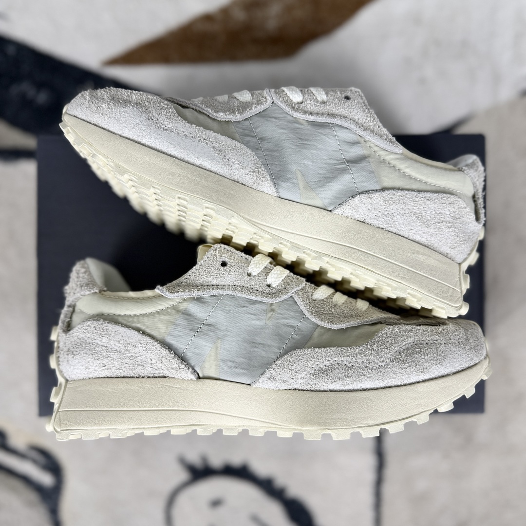 New Balance 327 Unisex Low-Top Sneakers - Comfortable, Versatile, and Stylish 9 cmp i1750877873036 203 0 7