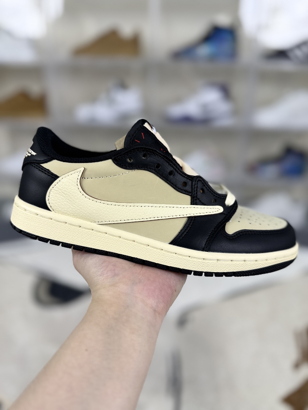 Travis Scott x Air Jordan 1 Low 'Reverse Mocha' Sneakers - Limited Edition 1 cmp i1750878027487 6127 0 0