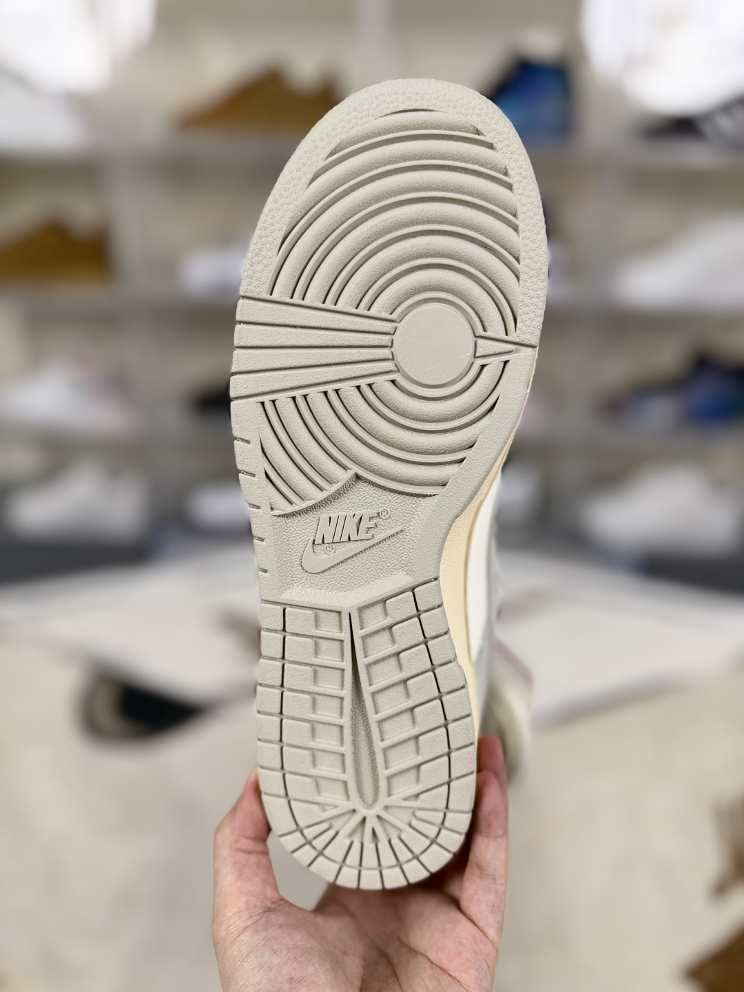 Nike Dunk Low Light Bone: Timeless Style, Durable Comfort, Available Now! 6 cmp i1750962523537 2949 0 4
