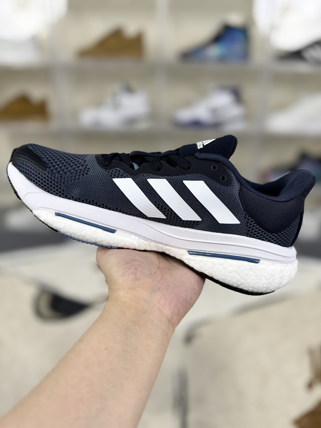 Adidas Solar Glide 5 Running Shoes - Comfortable, Durable, and Breathable 2 cmp i1751046434669 576 0 1