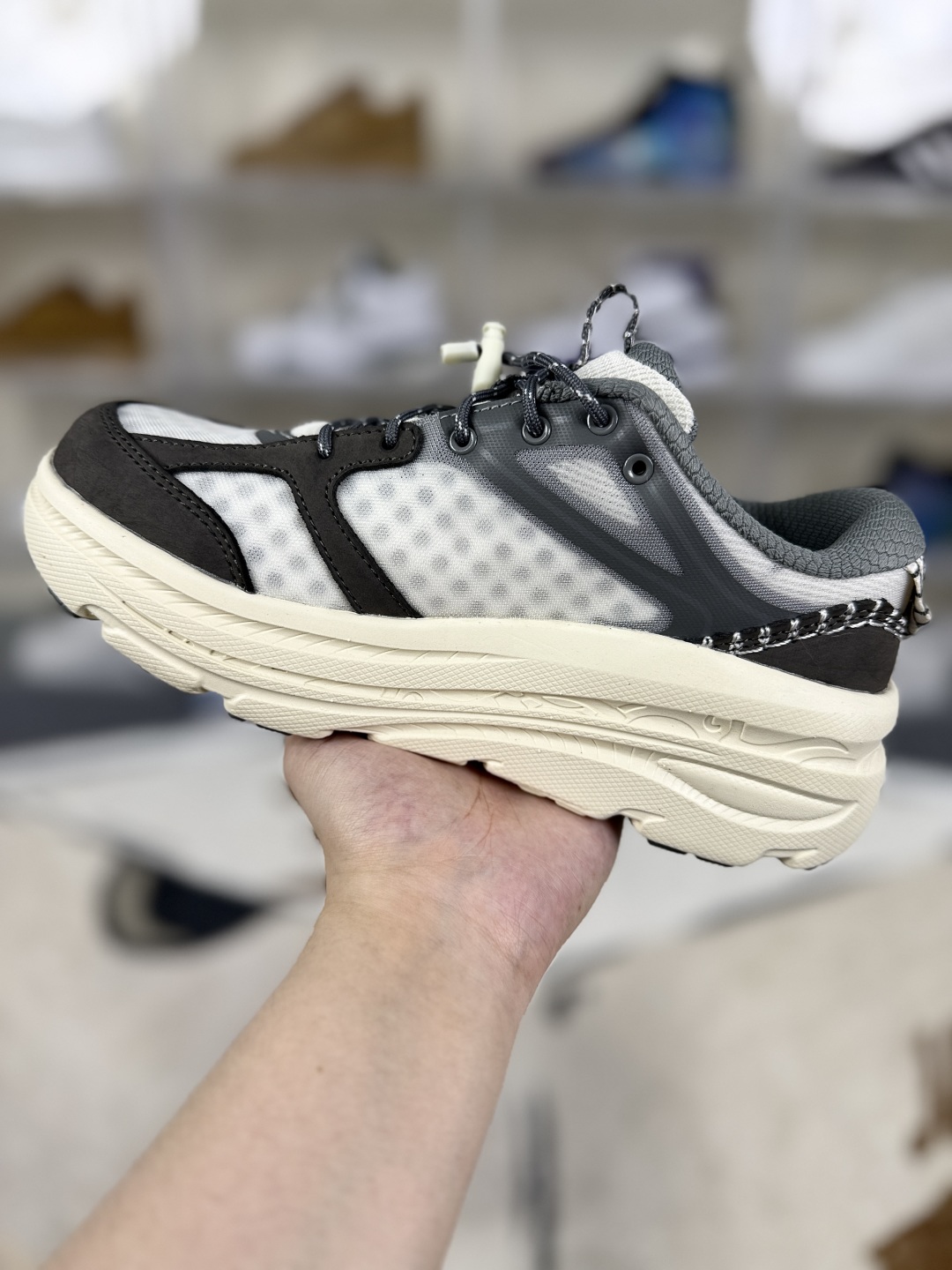 Hoka One One Bondi B3 LS Running Shoes - Comfort, Cushioning, and Style 3 cmp i1751047623322 4061 0 1