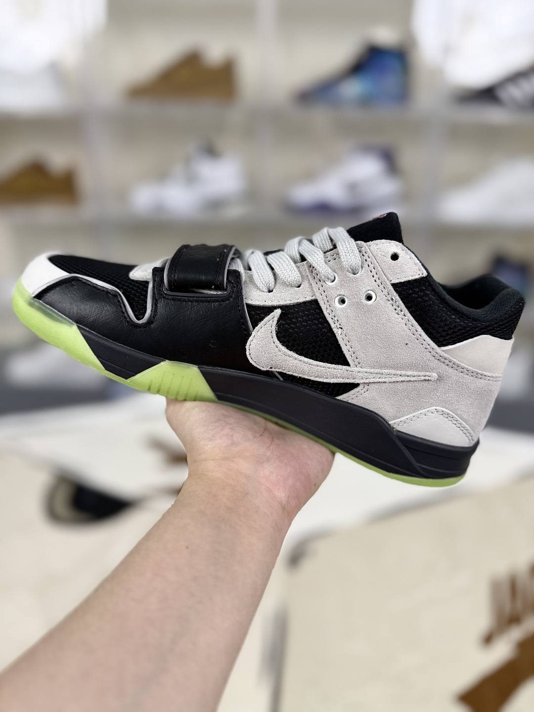 Travis Scott x Jordan Cut The Check Black/Grey/Green Basketball Shoes 3 cmp i1751219695844 5959 0 1