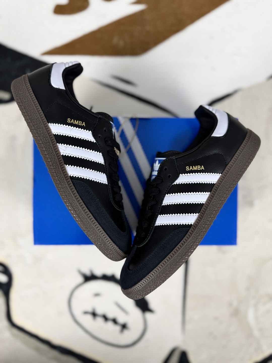 Adidas Originals Samba OG Low-Top Sneakers - Classic Black & White - Unisex 6 cmp i1751393211261 1735 0 6