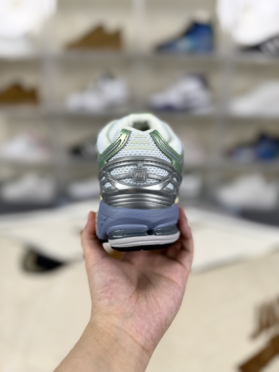 New Balance 1906R: Retro Style Meets Modern Comfort in Blue Green 3 cmp i1751393275472 5095 0 2