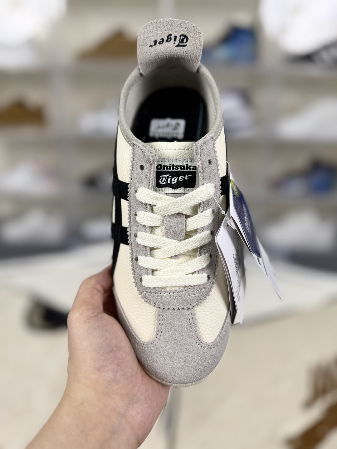 Onitsuka Tiger Mexico 66: Unisex Black/Birch, Low-Top Lifestyle Sneakers 5 cmp i1752175663203 6720 0 3