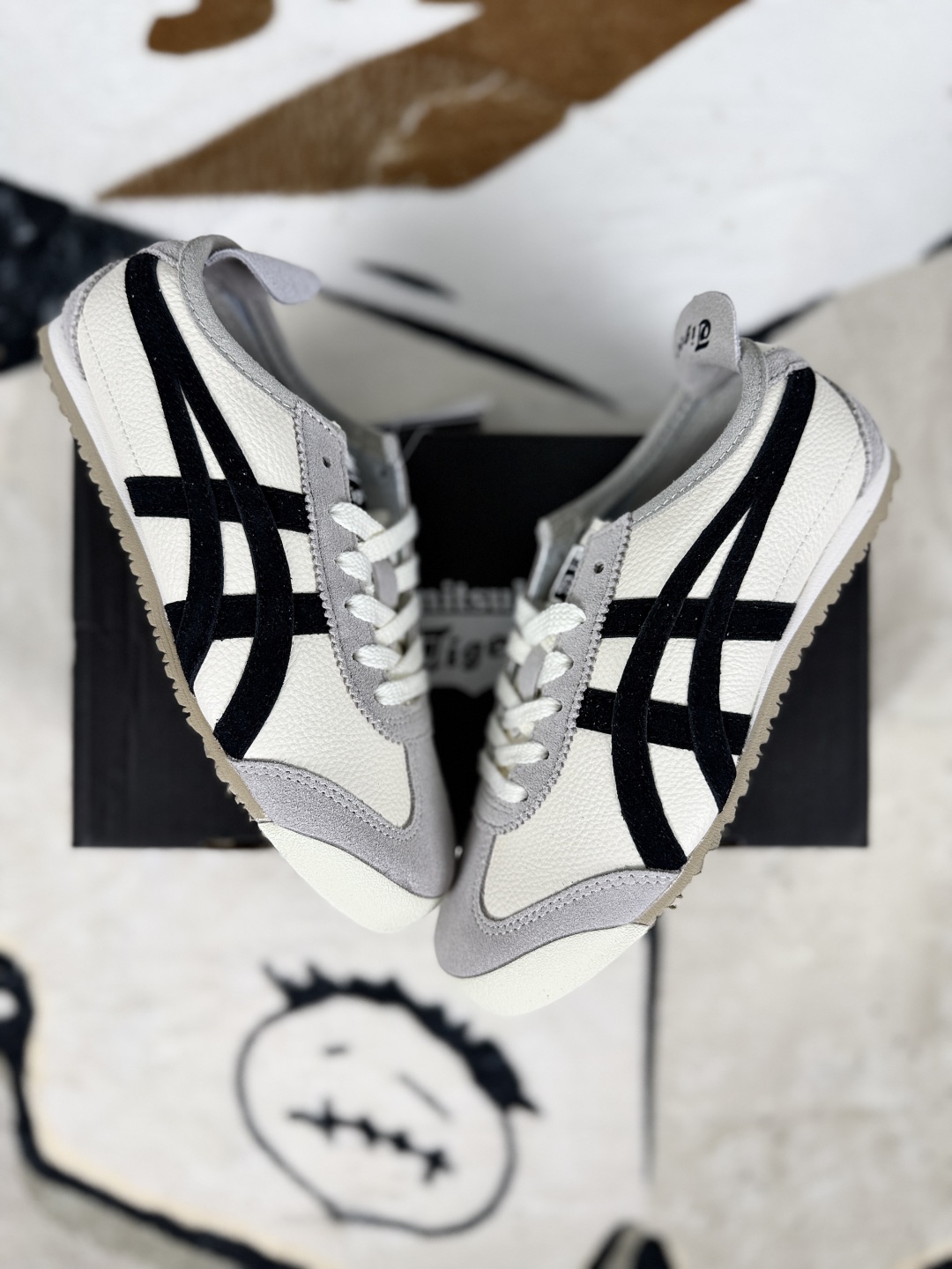 Onitsuka Tiger Mexico 66: Unisex Black/Birch, Low-Top Lifestyle Sneakers 6 cmp i1752175663210 4256 0 6
