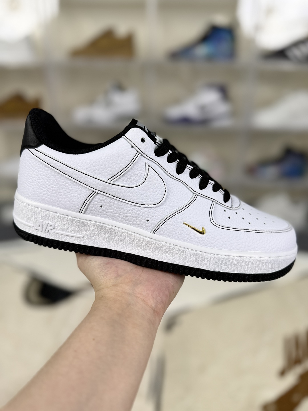 Nike Air Force 1 Mini Jewel: Classic Comfort, Durable Style - Available Now! 1 cmp i1752429764214 7220 0 0