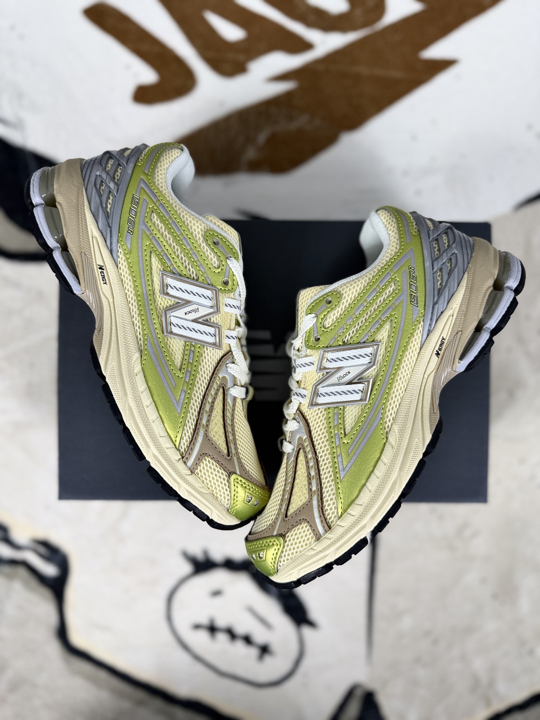 New Balance 1906R Running Shoes - Yellow Green - U1906RND 6 cmp i1752429994033 9306 0 6