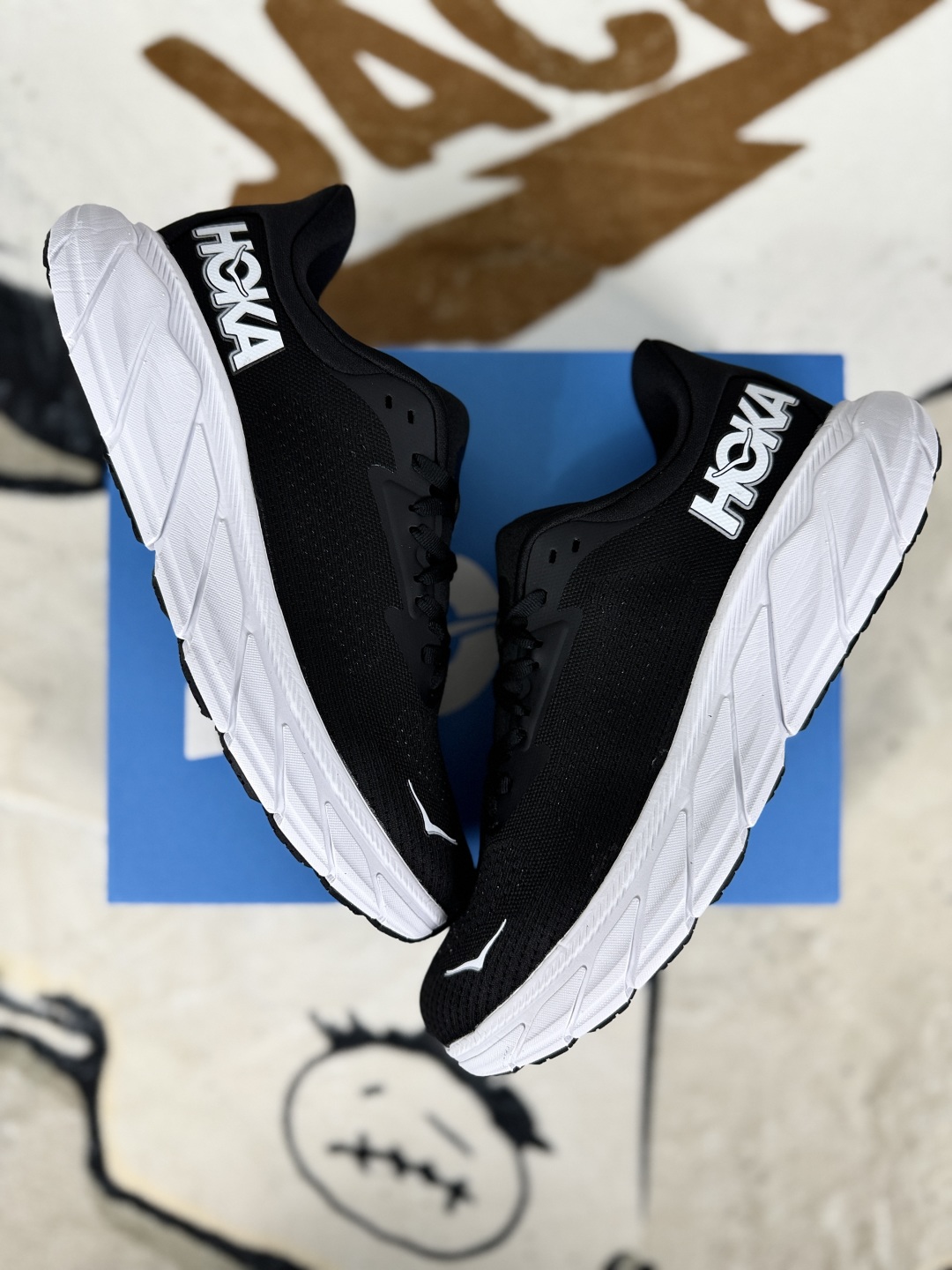 Hoka One One Arahi 7 Running Shoes - Comfort, Support, and Style 5 cmp i1752602144239 6769 0 6