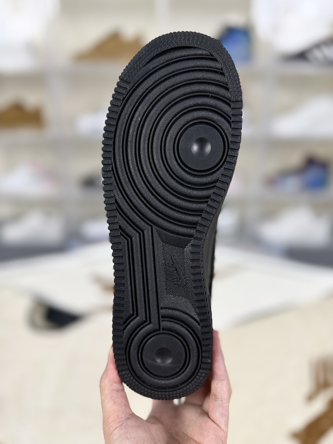 Nike Air Force 1 Low '07: Iconic All-Black Retro Basketball Shoes for All (Unisex) 6 cmp i1752688266359 6240 0 4