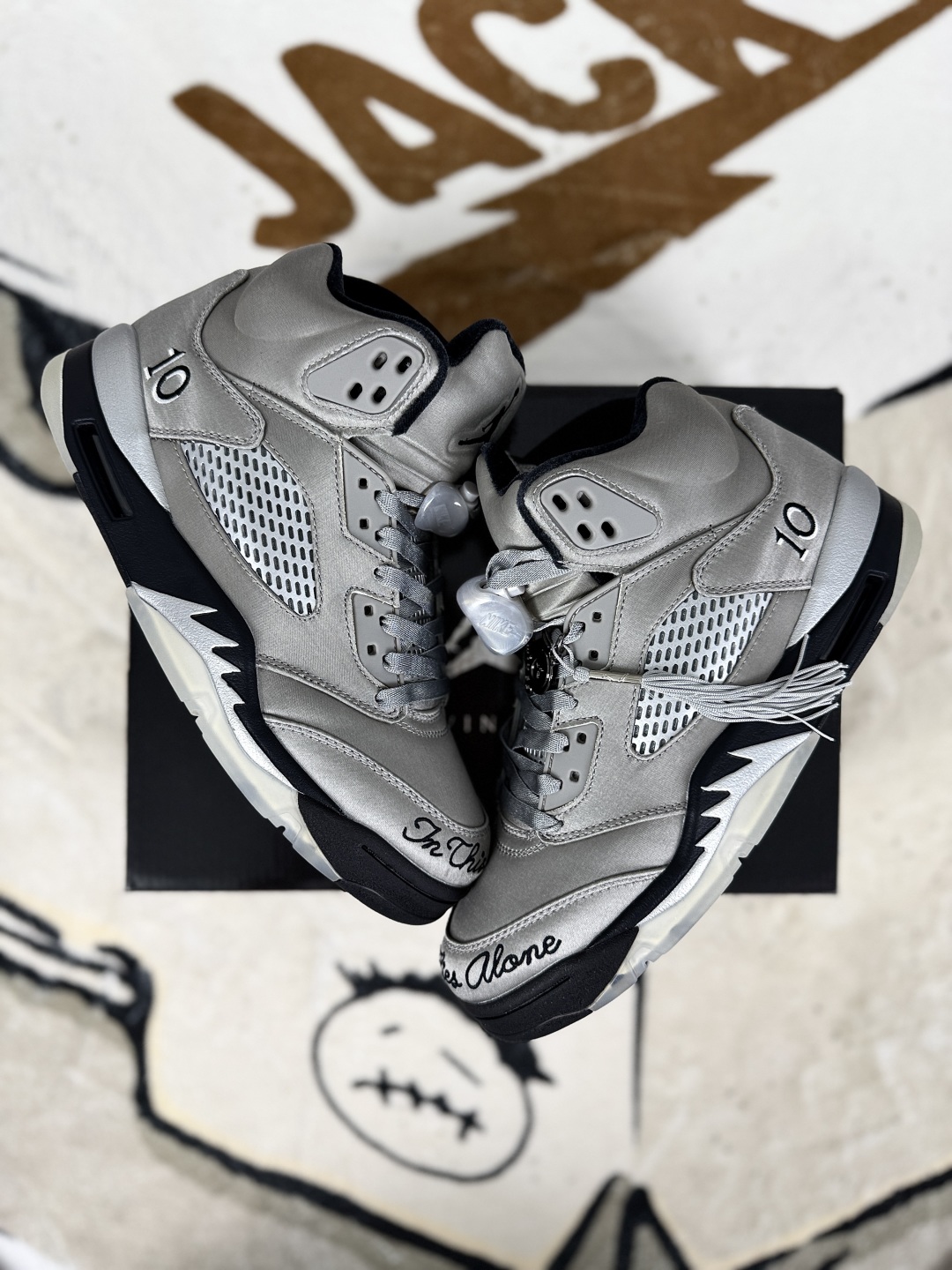 Air Jordan 5 Retro Wings Medium Grey Black High-Top Basketball Shoes 5 cmp i1752859800207 9088 0 6