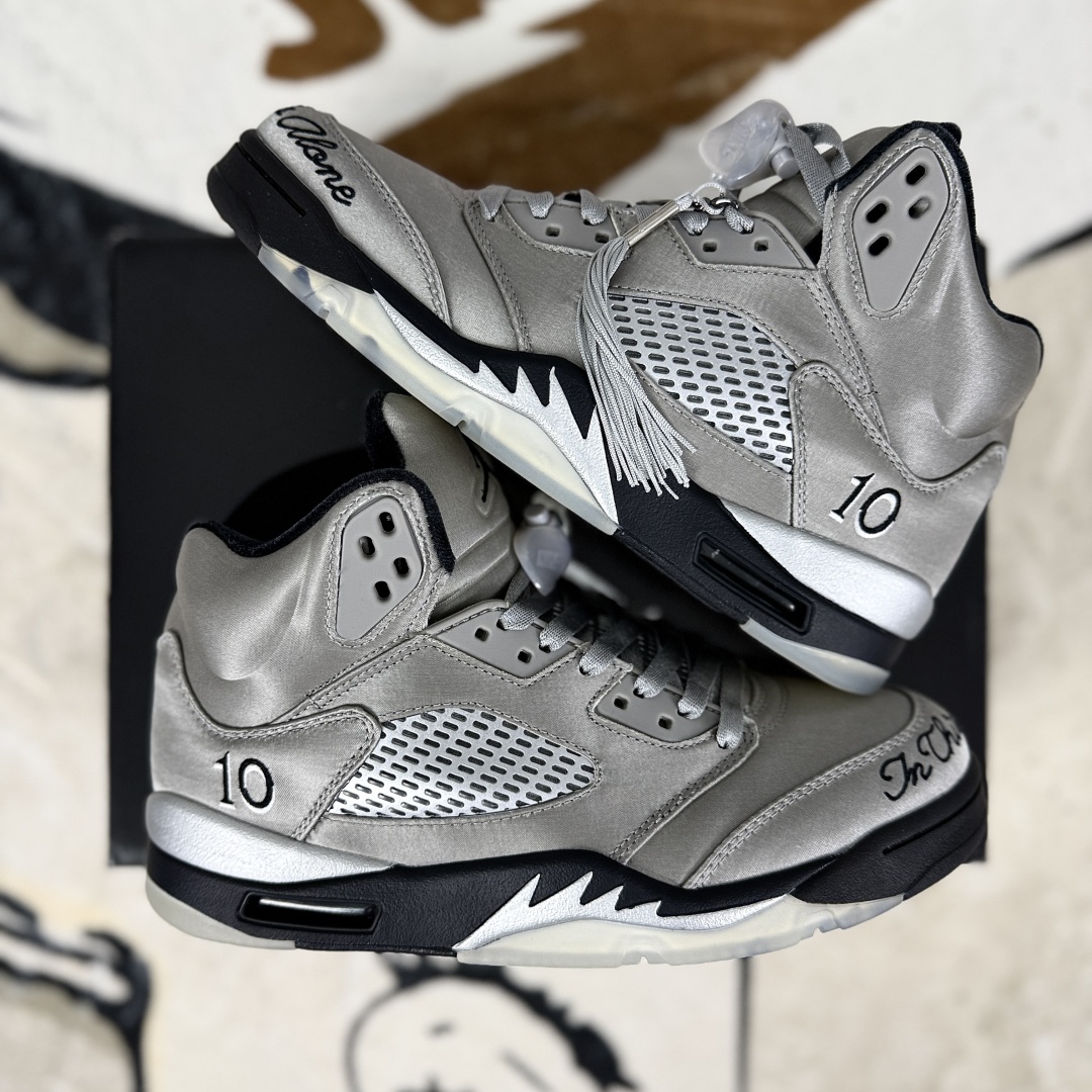 Air Jordan 5 Retro Wings Medium Grey Black High-Top Basketball Shoes 8 cmp i1752859800211 6037 0 7