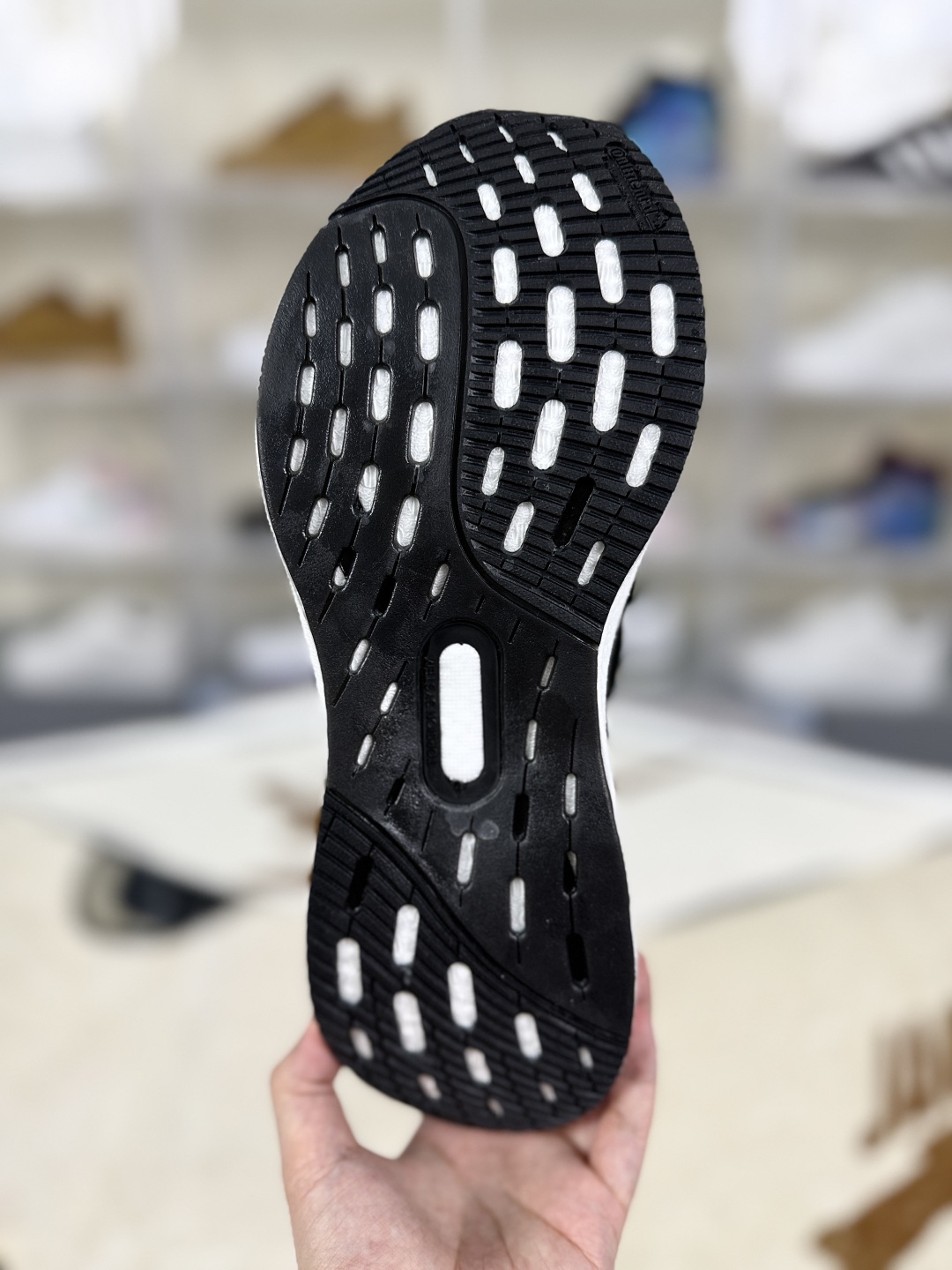 Adidas Ultraboost 5.0 Running Shoes - Comfortable, Durable, and Stylish 6 cmp i1752960695927 1660 0 4