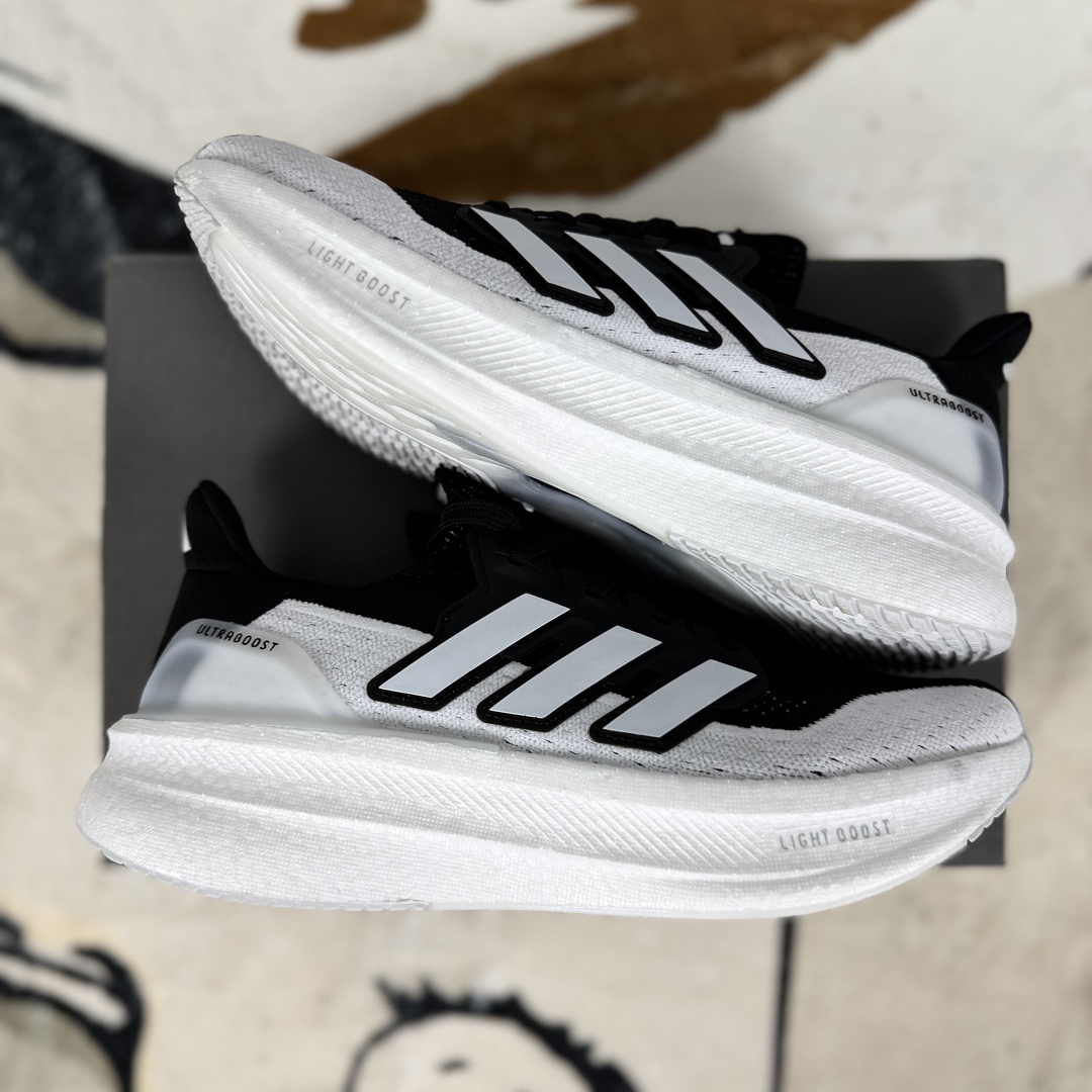 Adidas Ultraboost 5.0 Running Shoes - Comfortable, Slip-Resistant, Black/White 9 cmp i1752960719852 1711 0 7