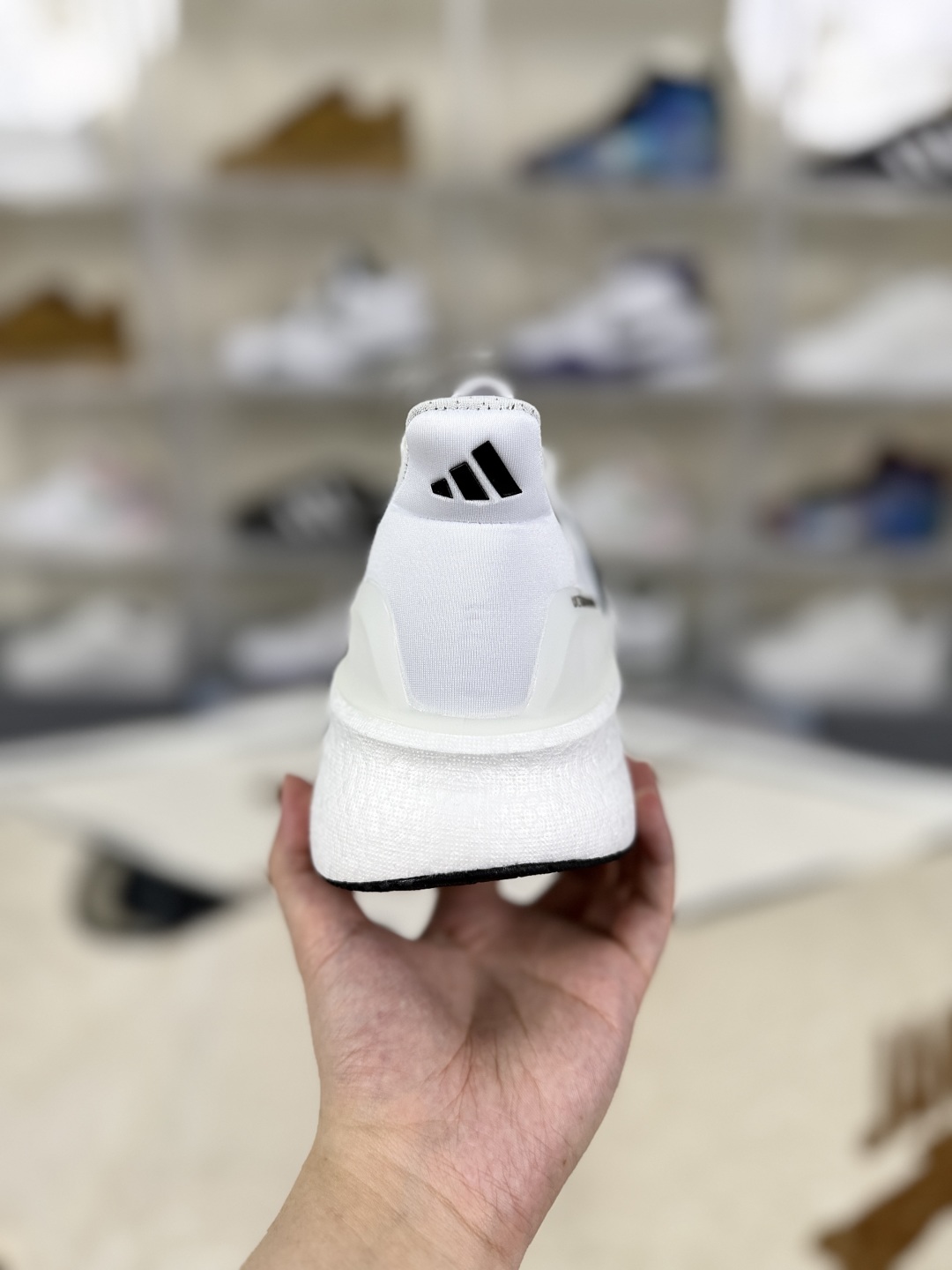 Adidas Ultraboost 5.0 White Black Running Shoes - Comfortable and Durable 4 cmp i1752960766622 262 0 2