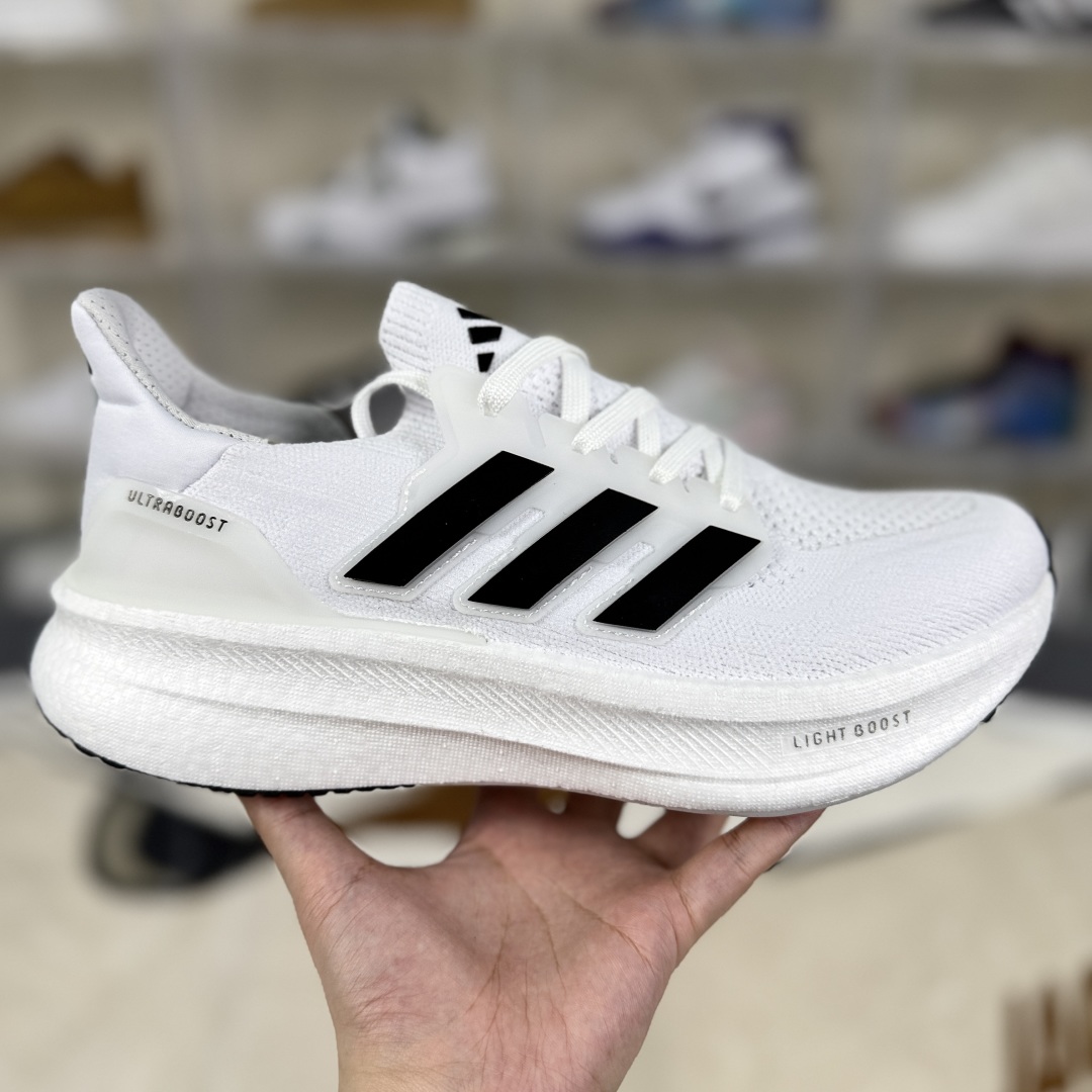 Adidas Ultraboost 5.0 White Black Running Shoes - Comfortable and Durable 8 cmp i1752960783474 7844 0 5