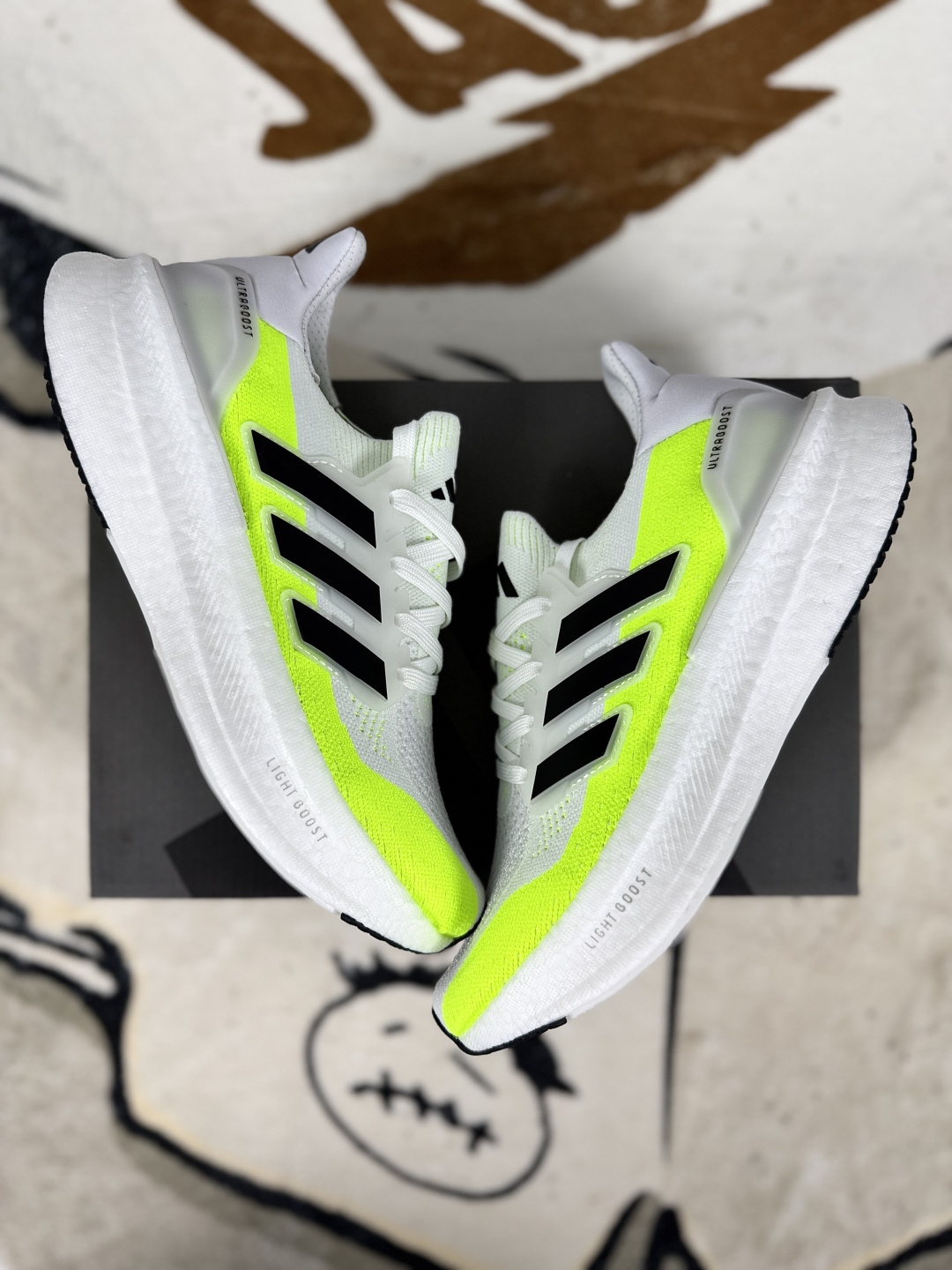 Adidas Ultraboost 5.0 Running Shoes - White/Fluorescent Green - Comfortable and Durable 6 cmp i1752960829985 4847 0 6