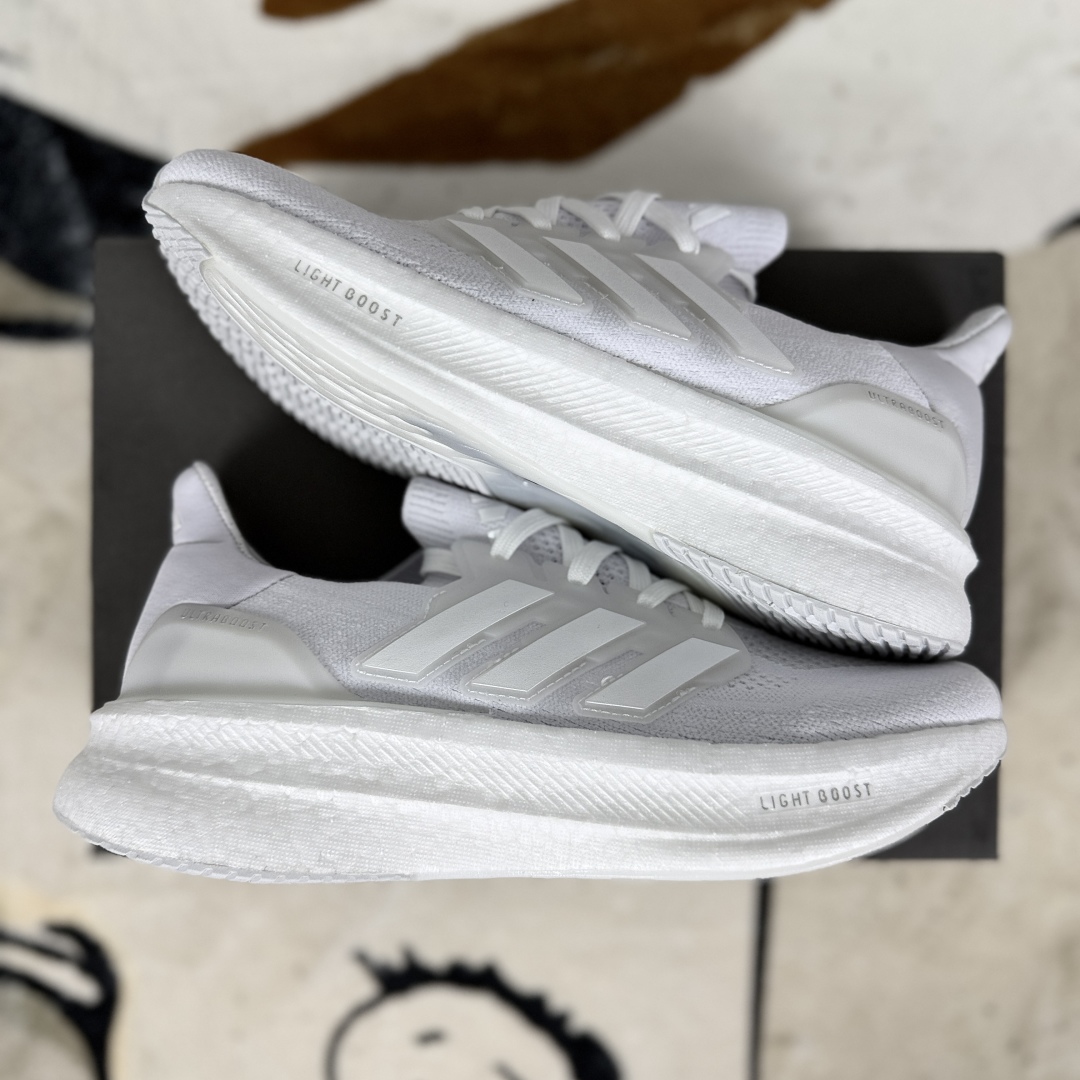 Adidas Ultraboost 5.0 White Running Shoes - Comfortable, Durable, and Stylish 9 cmp i1752960883163 8686 0 7