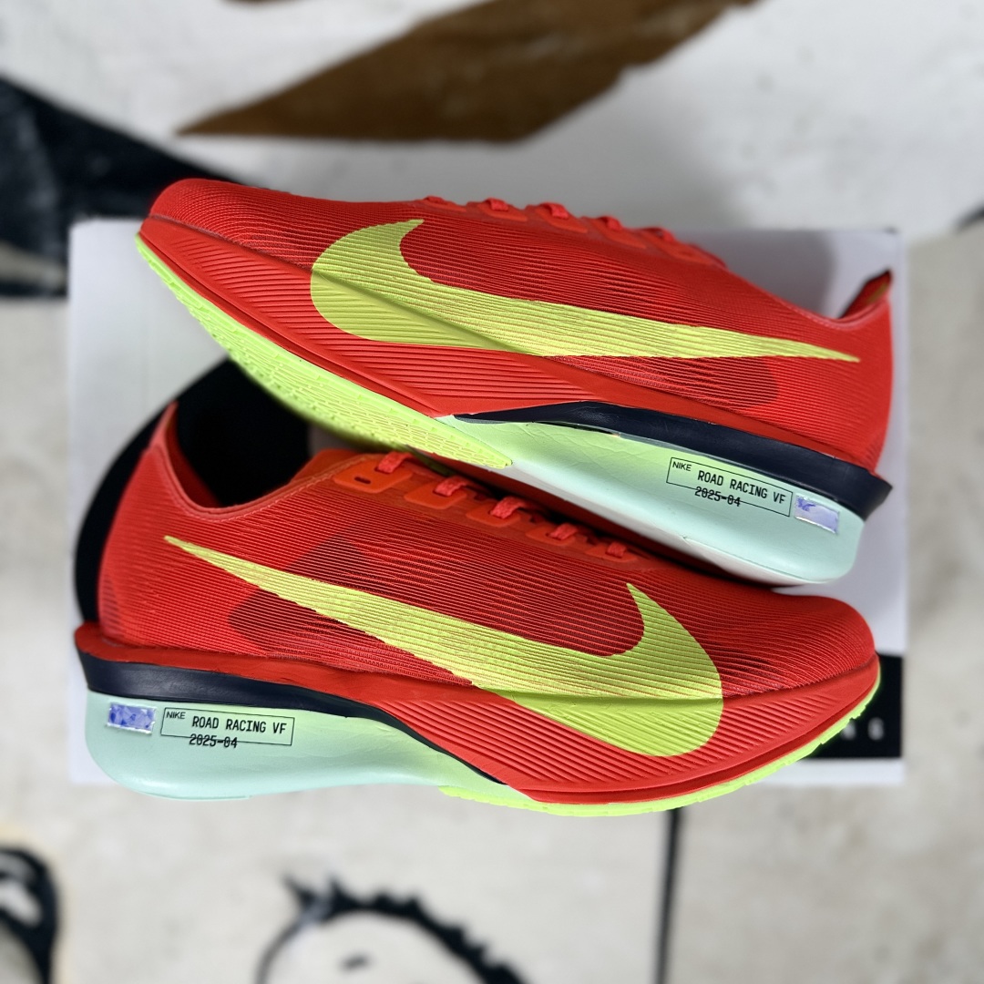 Nike ZoomX Vaporfly Next% - Red, Comfortable, and Durable Running Shoes 9 cmp i1752962490594 3239 0 7