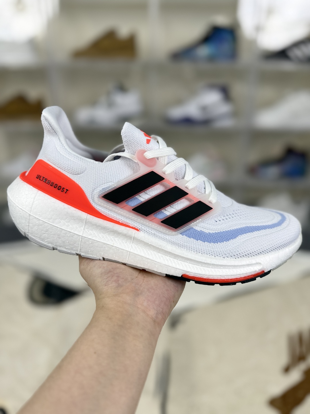 Adidas Ultraboost Light Running Shoes - Breathable, Slip-Resistant, and Shock-Absorbing 1 cmp i1753128827538 3462 0 0