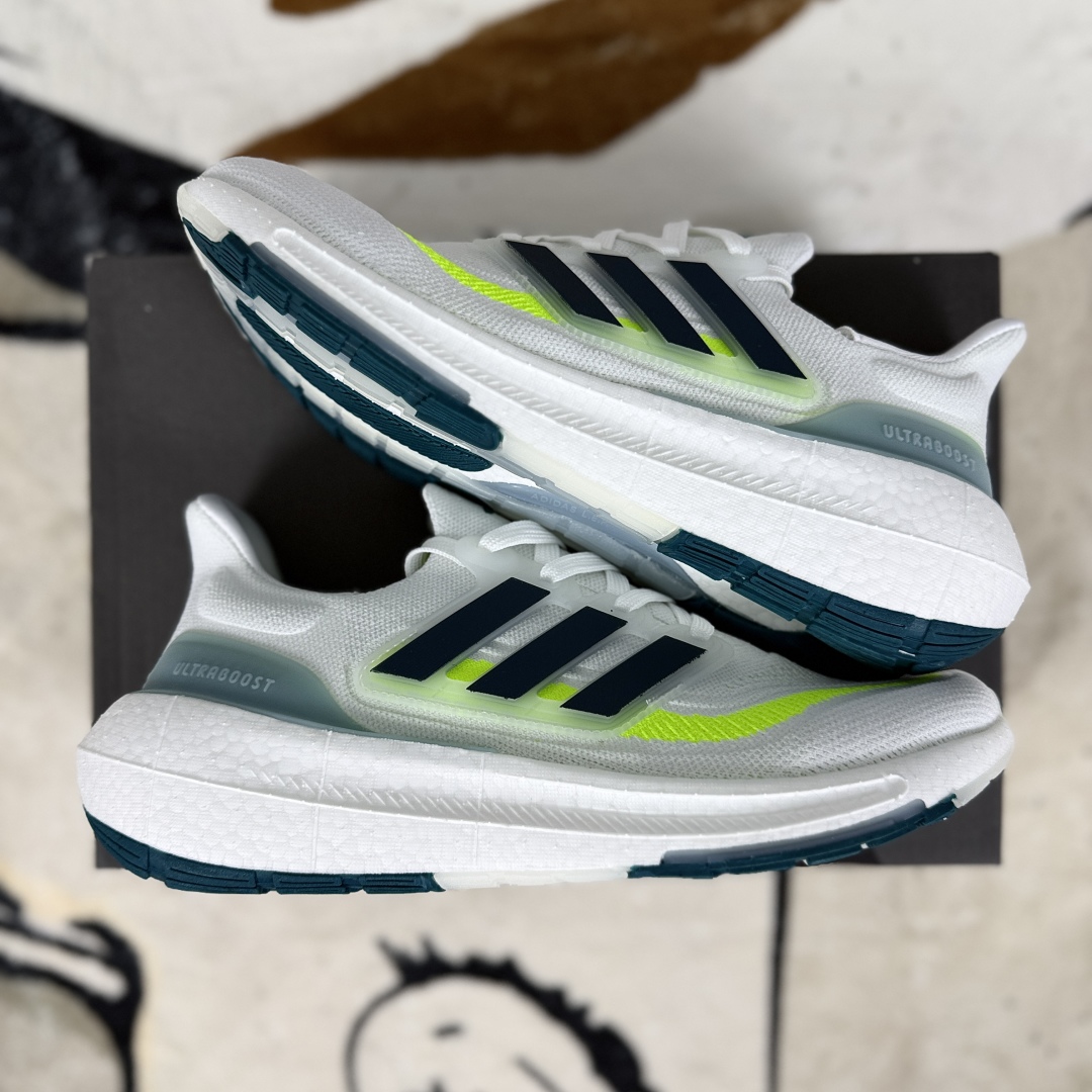Adidas Ultraboost Light: Breathable, Slip-Resistant, and Shock-Absorbing Running Shoes 8 cmp i1753129042358 168 0 7