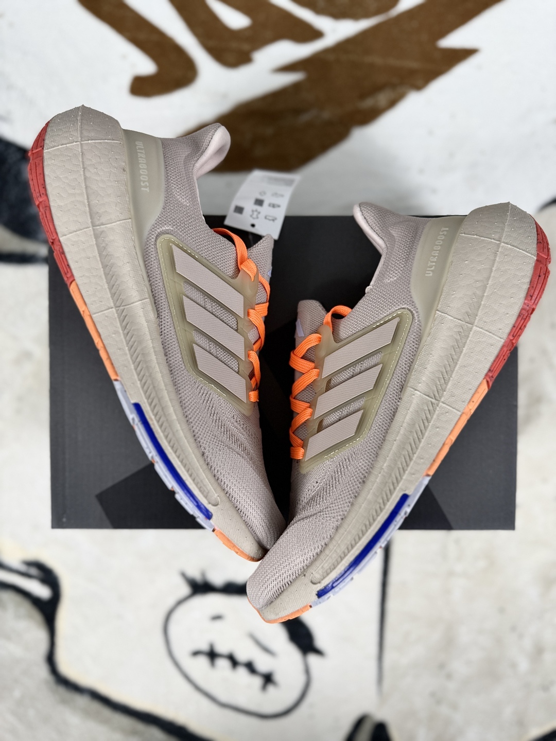 Adidas Ultraboost Light Men's Running Shoes - Breathable, Slip-Resistant, Brown-Orange 5 cmp i1753129128016 9145 0 6