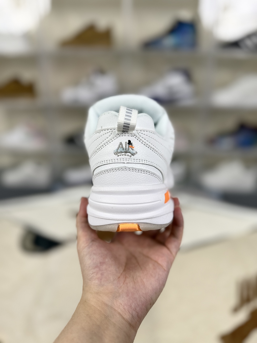 Nike Air Monarch IV 'Snow Day' Leather Low-Top Sneakers for Men and Women 3 cmp i1753207837261 4448 0 2