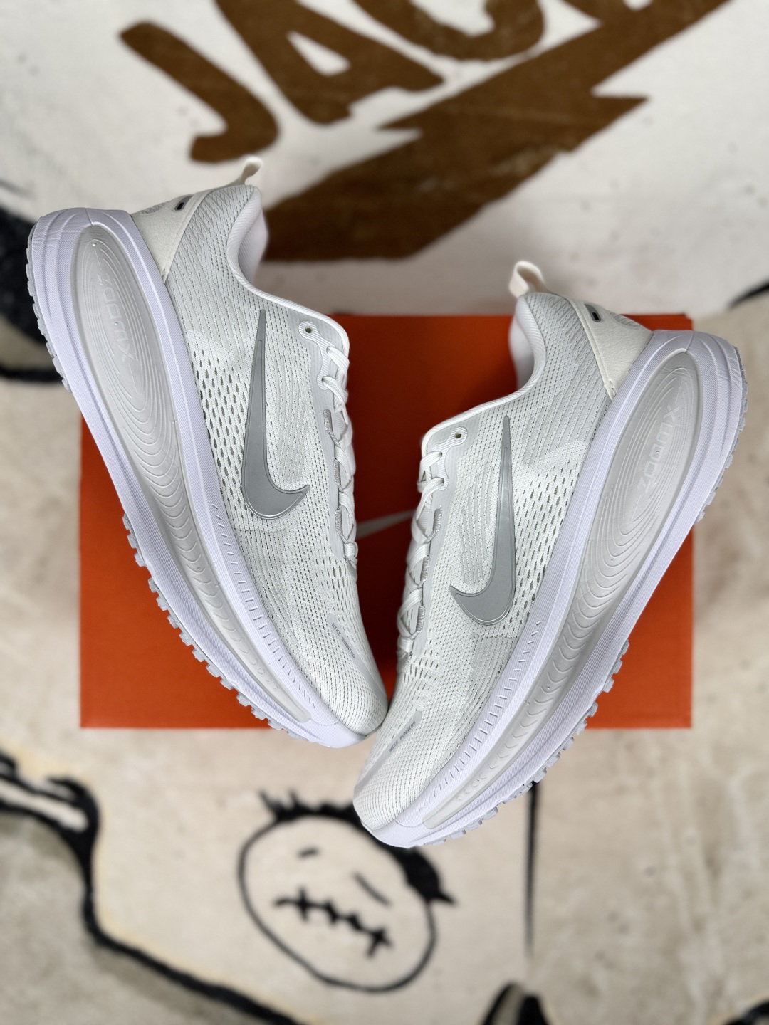 Nike Vomero 18 Running Shoes - White/Silver, Comfortable, Durable, and Stylish 6 cmp i1753208253315 8054 0 6