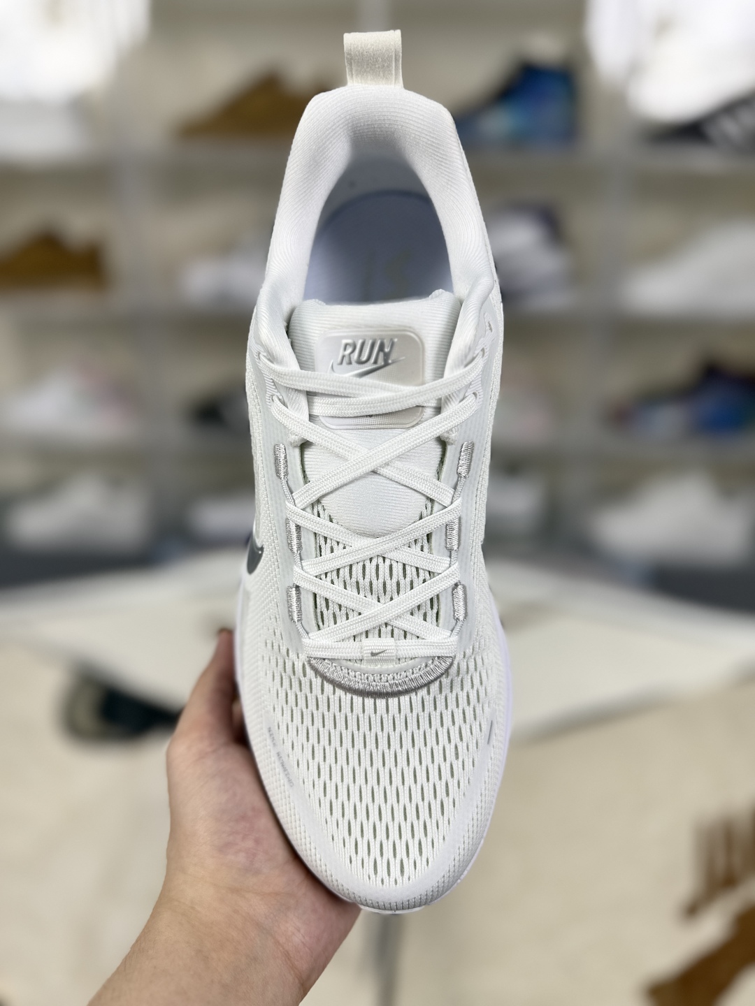 Nike Vomero 18 Running Shoes - White/Silver, Comfortable, Durable, and Stylish 5 cmp i1753208253325 8949 0 3
