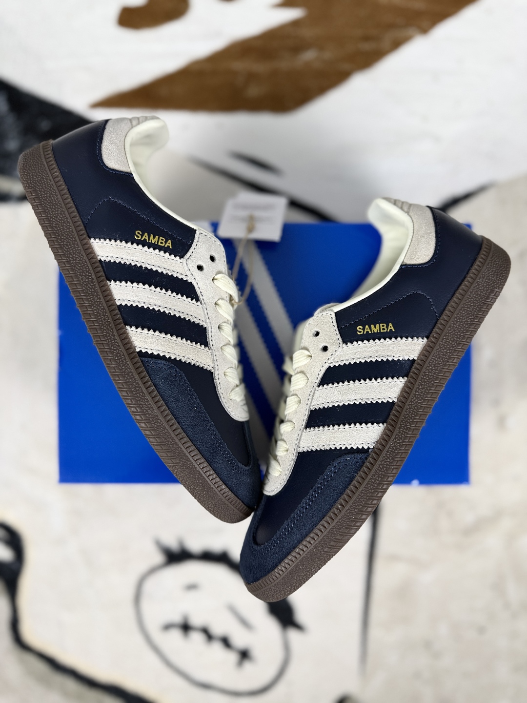 Adidas Originals Samba OG: Retro Style, Modern Comfort. Unisex Low-Top Sneakers. 6 cmp i1753388955503 1684 0 6