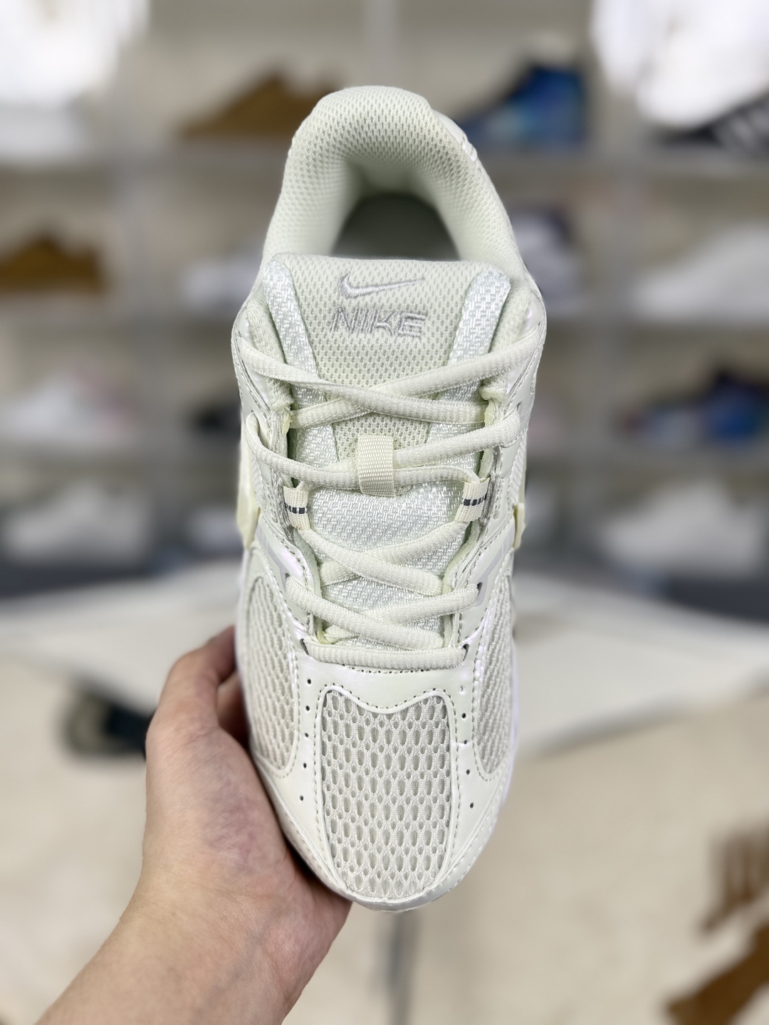 Nike V5 RNR Women's Running Shoes - Lightweight, Breathable, and Comfortable 4 cmp i1753477008294 7720 0 8