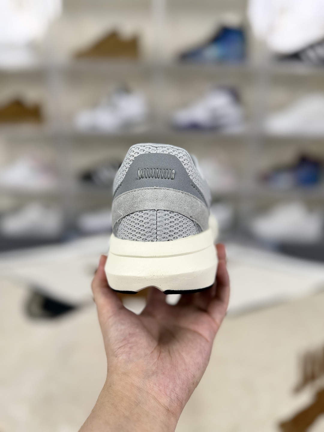Adidas Lightblaze Grey Men's Running Shoes, Comfortable and Durable 3 cmp i1753633985190 6186 0 2