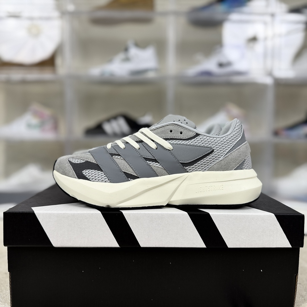 Adidas Lightblaze Grey Men's Running Shoes, Comfortable and Durable 9 cmp i1753633985192 9705 0 8