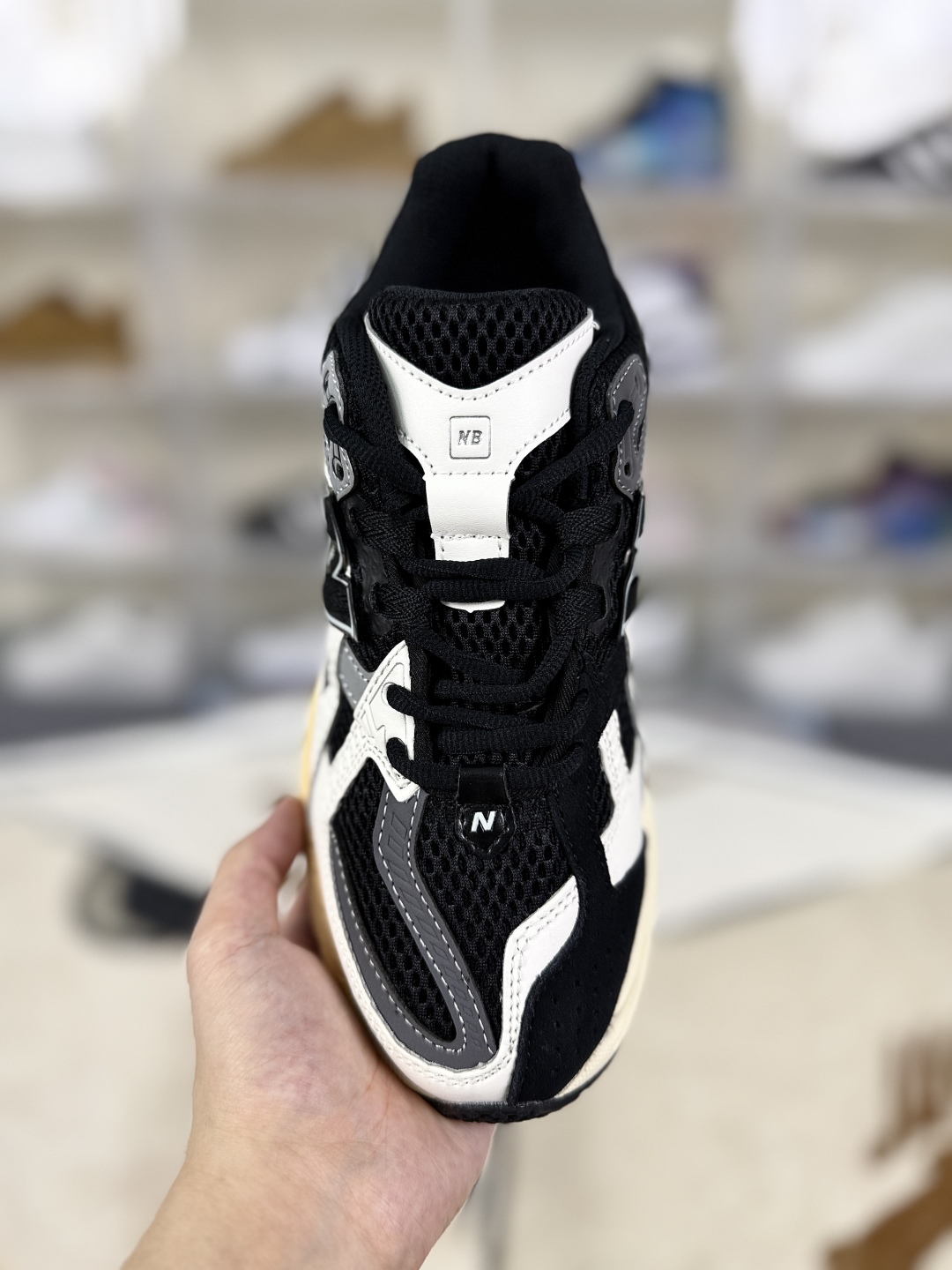 New Balance 1906U Unisex Running Shoes - Black/Beige, Comfortable and Stylish 4 cmp i1753816723980 1496 0 3