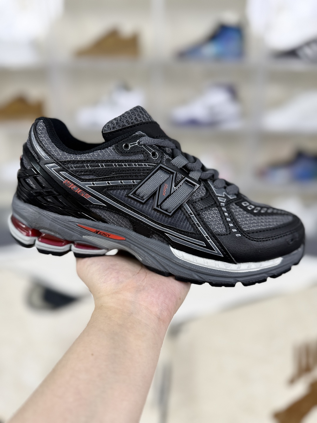 New Balance 1906U: Comfortable & Stylish Low-Top Sneakers for Men & Women 2 cmp i1753909651877 2248 0 0