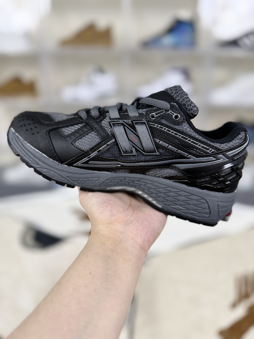 New Balance 1906U: Comfortable & Stylish Low-Top Sneakers for Men & Women 3 cmp i1753909651895 3380 0 1