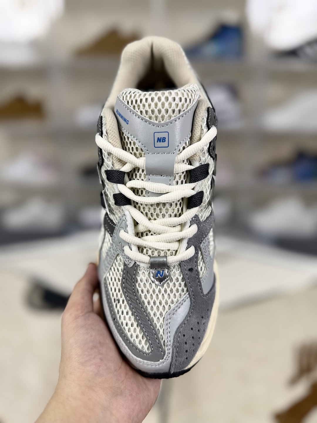 New Balance 1906U: Comfortable, Versatile Low-Top Sneakers for Men and Women 4 cmp i1753909681688 6475 0 3