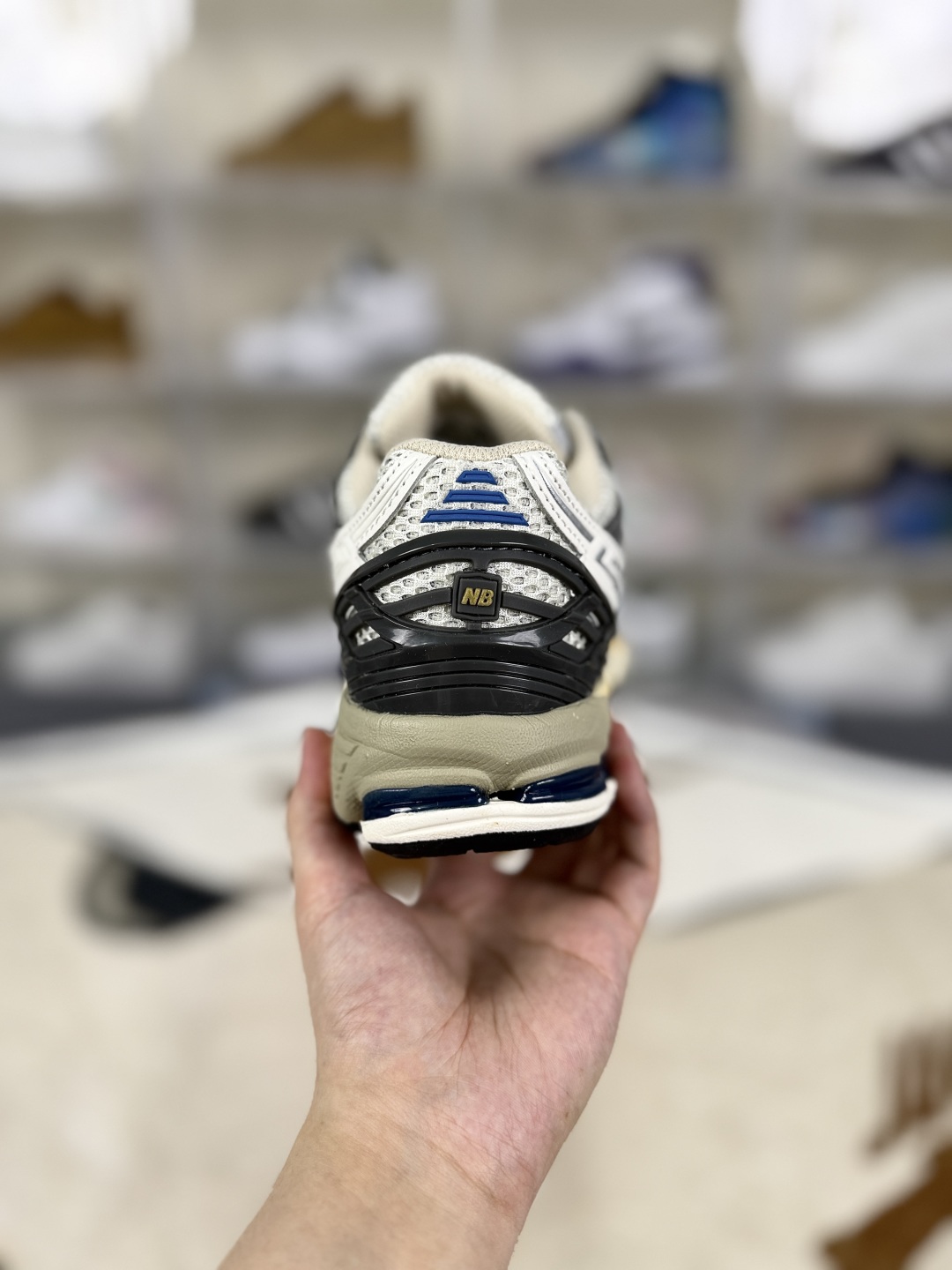 New Balance 1906U: Comfortable, Versatile Low-Top Sneakers for Men and Women 3 cmp i1753909681689 5661 0 2
