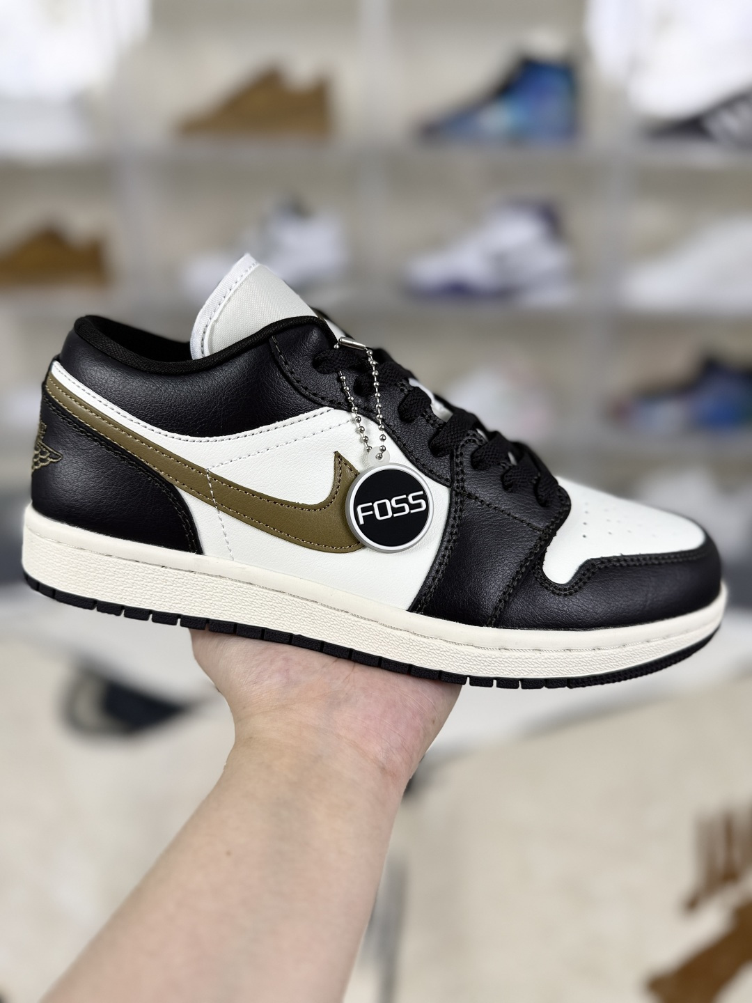 _duV9suq48vJRuuwlpa1dSgCV5nq8AA9PS97D8KQ