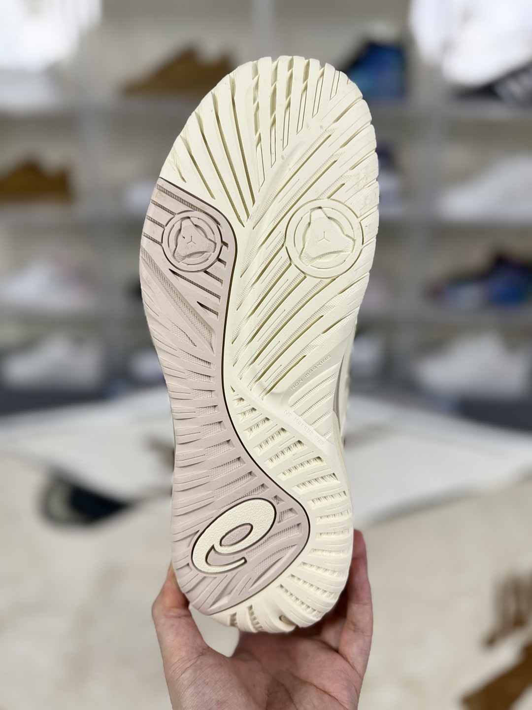 Asics GEL-RESOLUTION X Tennis Shoes - Comfort, Slip-Resistant, Durable, Beige 6 cmp i1753987108337 9337 0 4