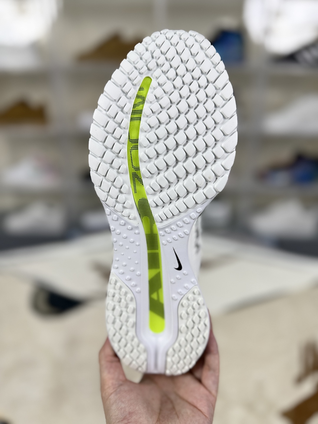 Nike Pegasus Premium White Green Running Shoes - Ultimate Comfort and Style 7 cmp i1754071211697 8698 0 4
