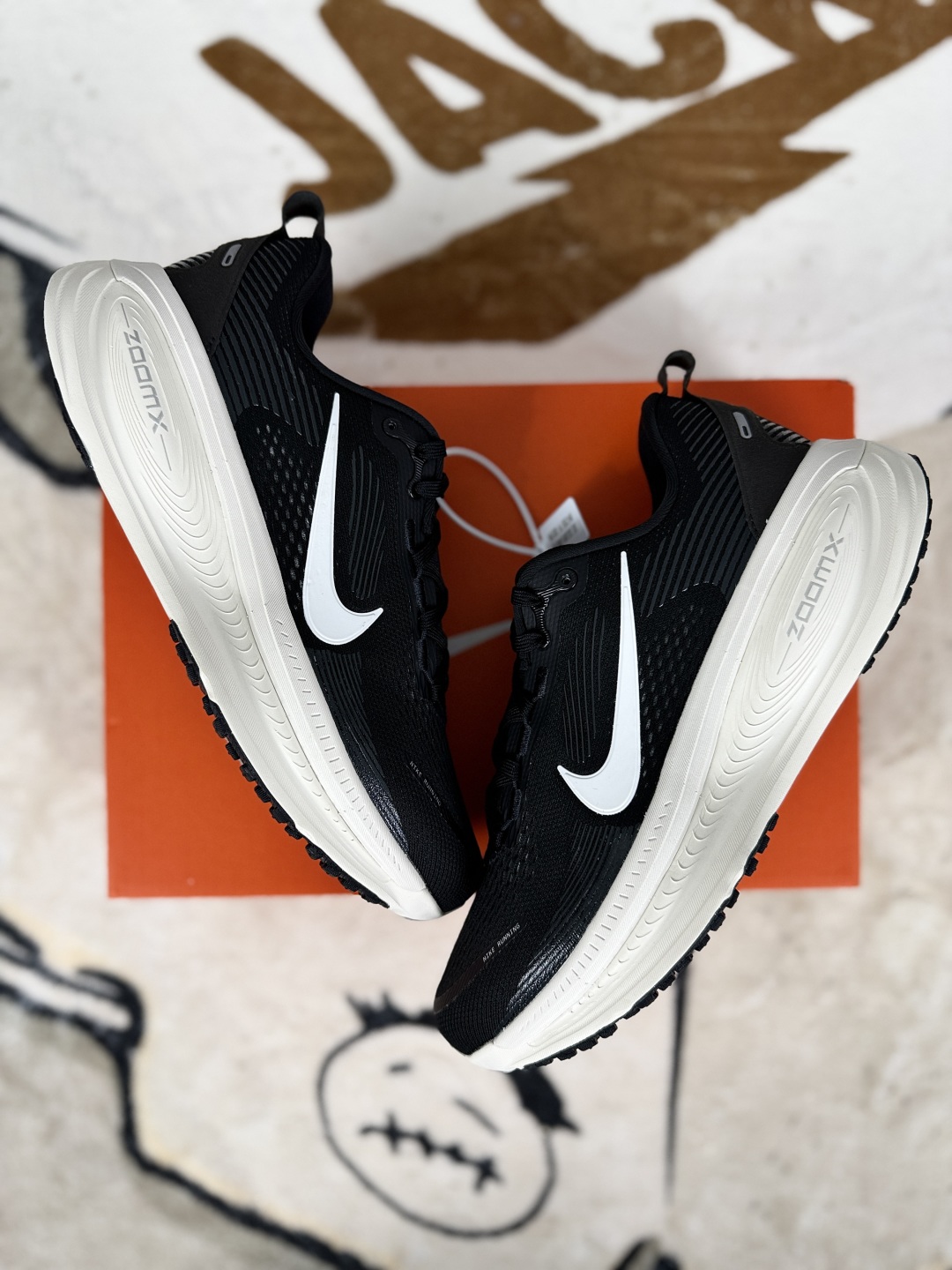 Nike Vomero 18: Ultimate Comfort, Durable, and Slip-Resistant Running Shoes 5 cmp i1754071258231 2455 0 6