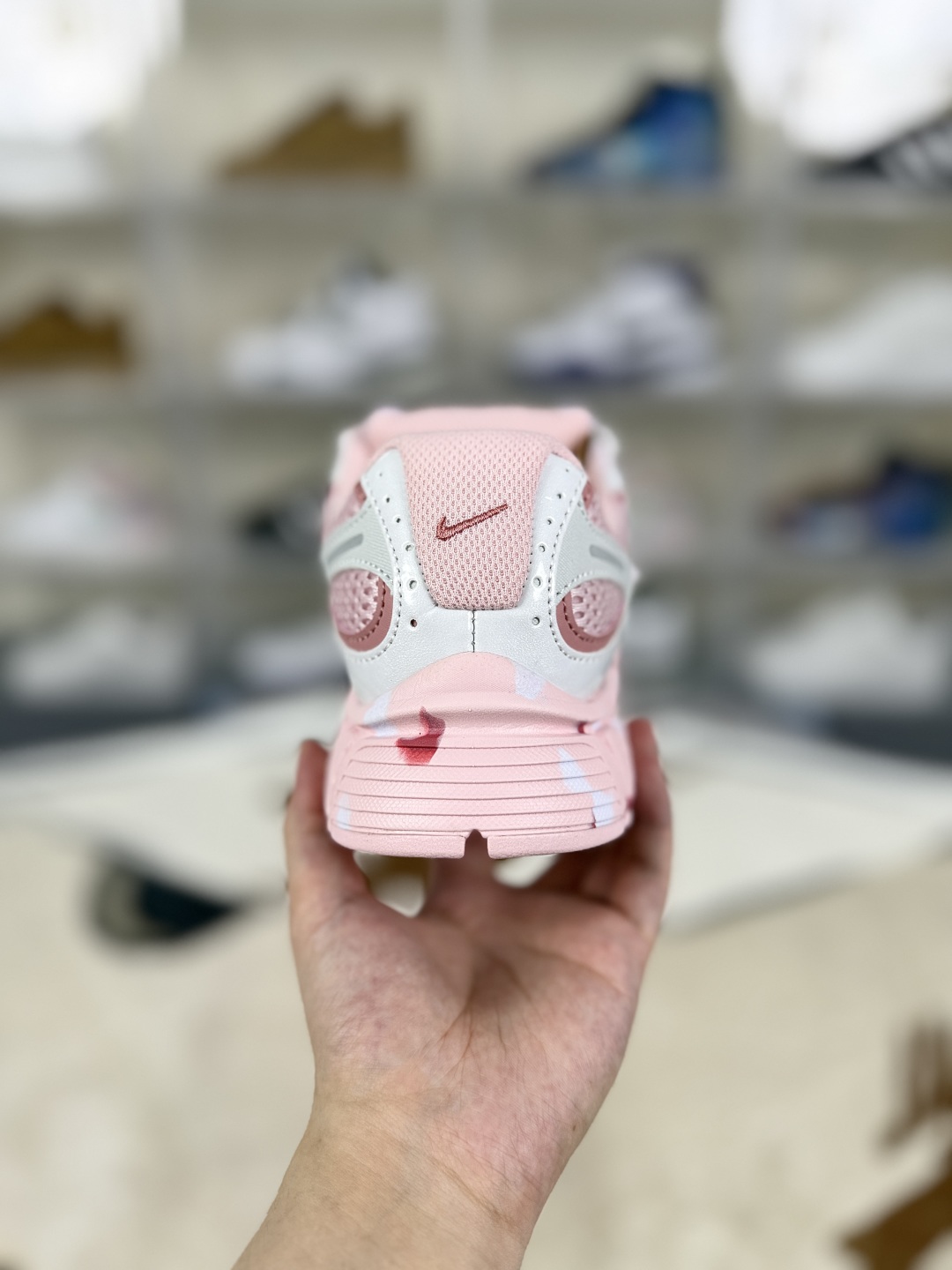 Nike V5 RNR BV Low-Top Running Shoes - Pink, Comfortable & Stylish 3 cmp i1754157527143 6669 0 2