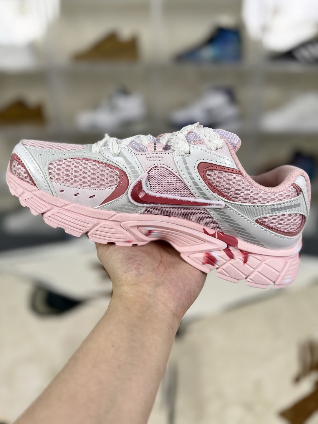 Nike V5 RNR BV Low-Top Running Shoes - Pink, Comfortable & Stylish 2 cmp i1754157593812 7737 0 1