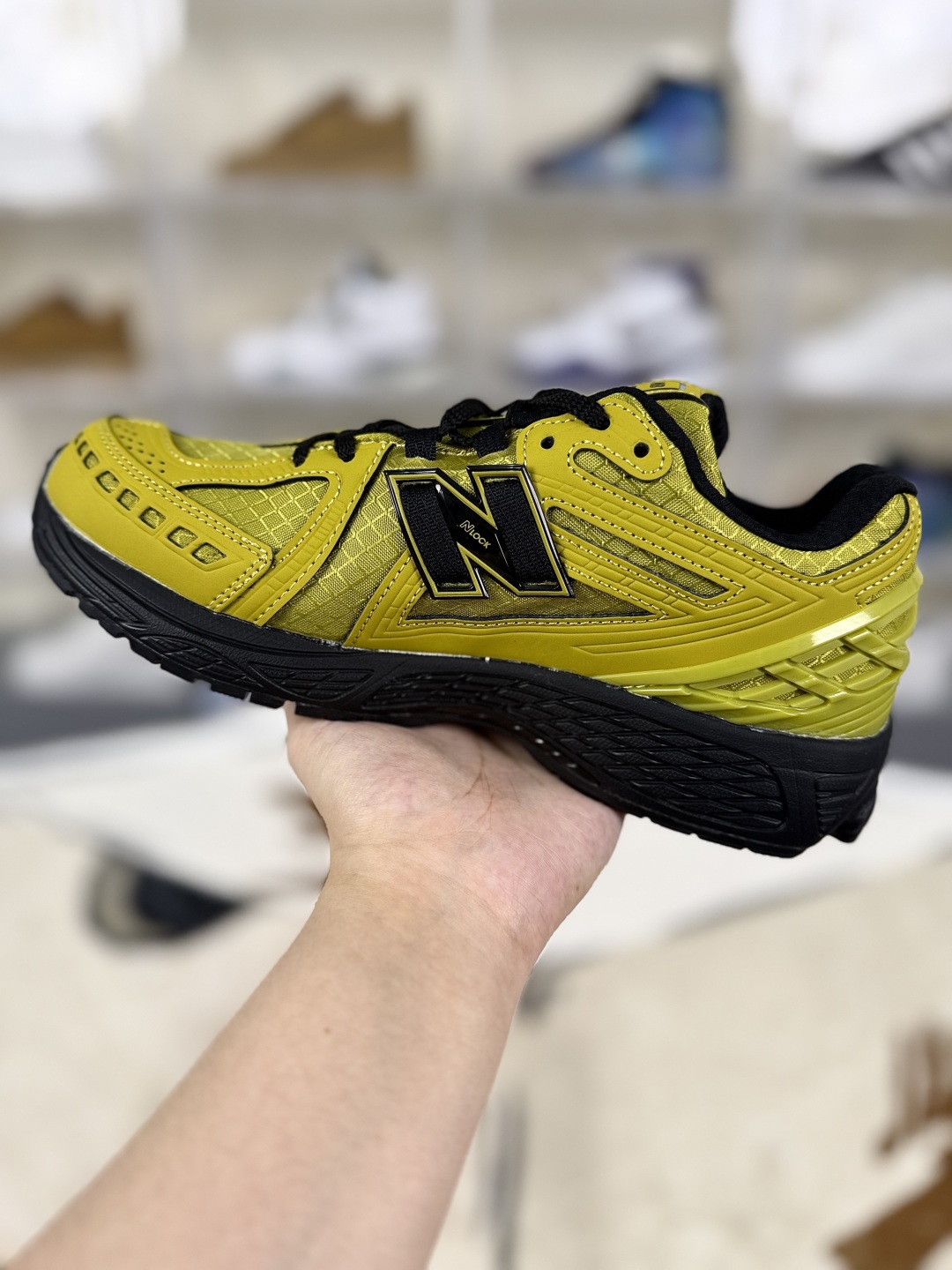 New Balance 1906U Comfort Versatile Low-Top Casual Running Shoes - Yellow/Black 2 cmp i1754340223359 4568 0 1