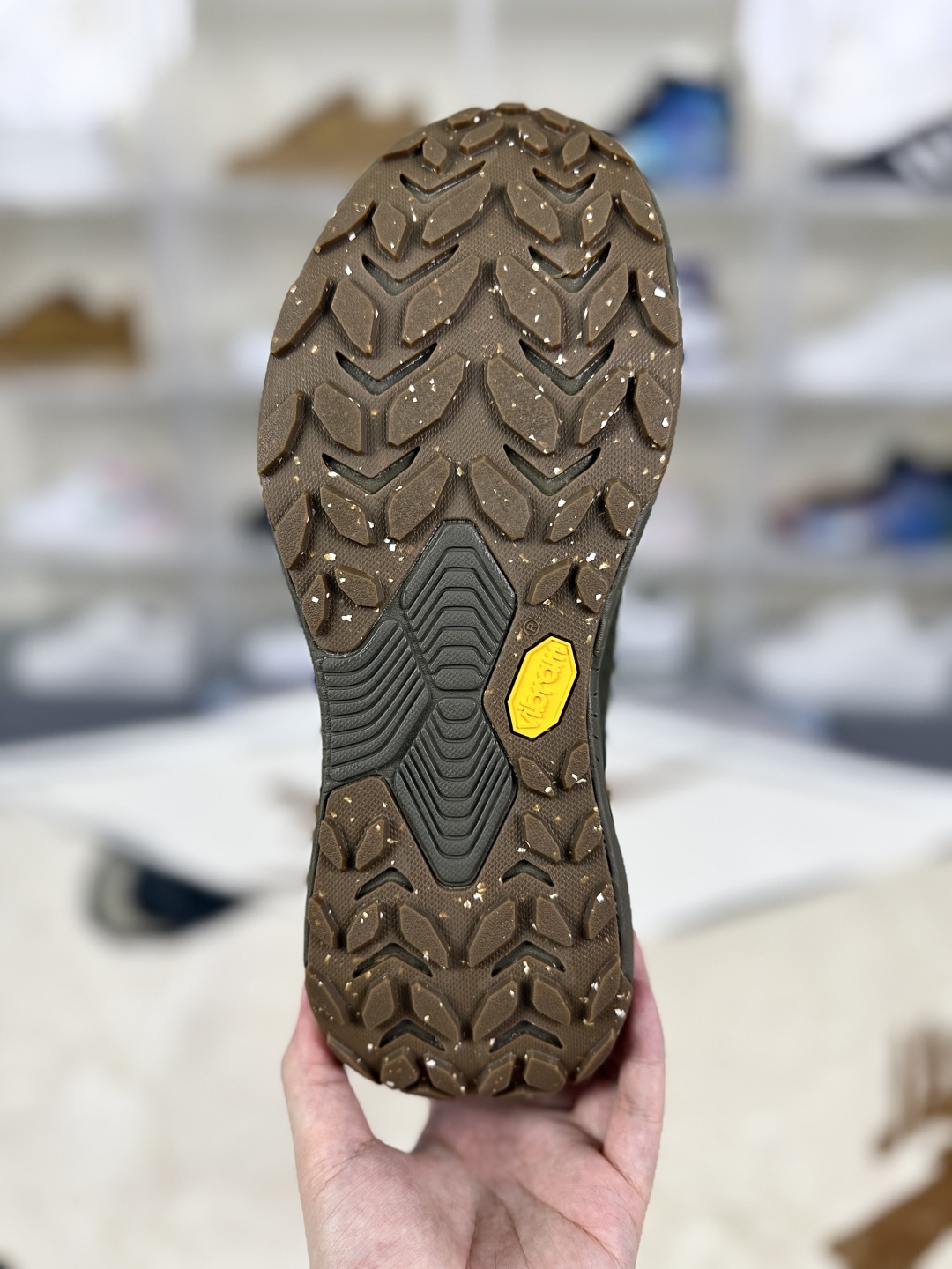 Hoka One One Project Transport Olive: Comfort, Durability, and Style for All 7 cmp i1754507776316 1612 0 4