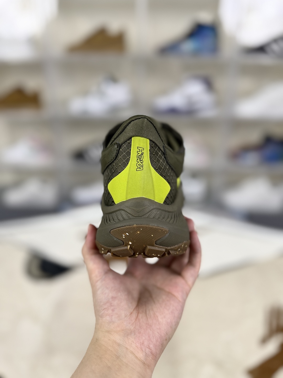 Hoka One One Project Transport Olive: Comfort, Durability, and Style for All 4 cmp i1754507776342 3993 0 2